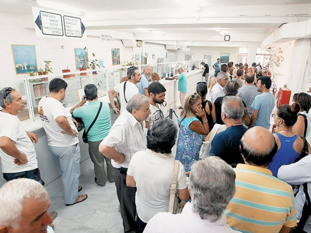 Βαριά πρόστιμα και φυλάκιση για όσους κάνουν ανακριβείς δηλώσεις πόθεν έσχες