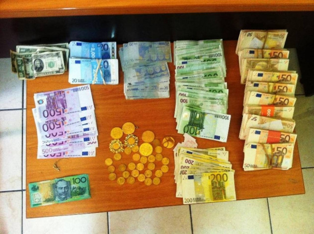 Εξαρθρώθηκε τριμελής σπείρα που έκλεβε αυτοκίνητα