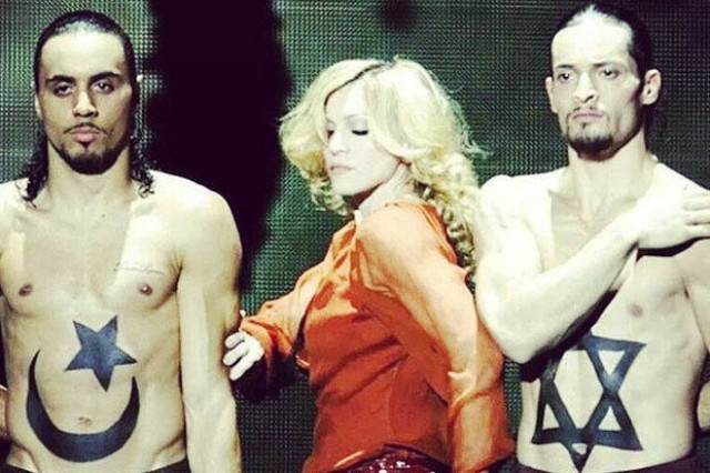 H Madonna και το αντιρατσιστικό μήνυμα της για τη Γάζα (pic)