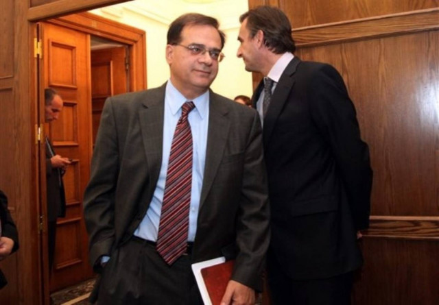 ΥΠΟΙΚ: Αναγνωρίζονται οι προσπάθειες του ελληνικού λαού