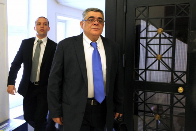 Διορισμοί... κατά ριπάς από τη Χρυσή Αυγή