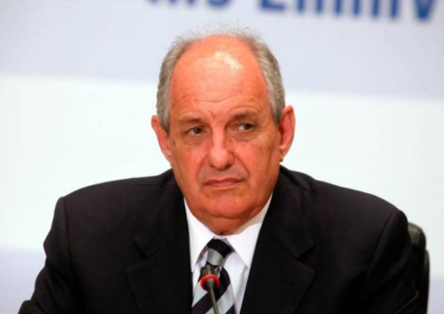 Κουίκ: Αρκετά με τα κούφια λόγια του Χαρδούβελη