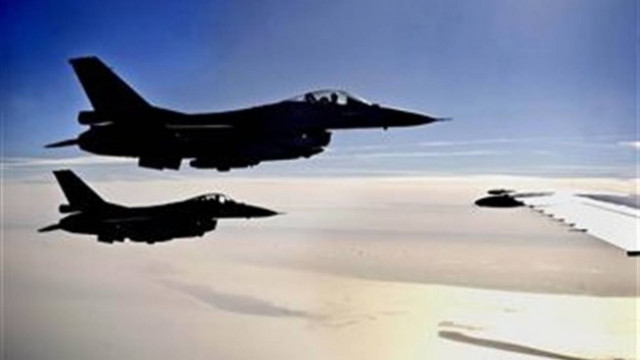 Ρωσία: Στρατιωτικές ασκήσεις με τη συμμετοχή 100 αεροσκαφών