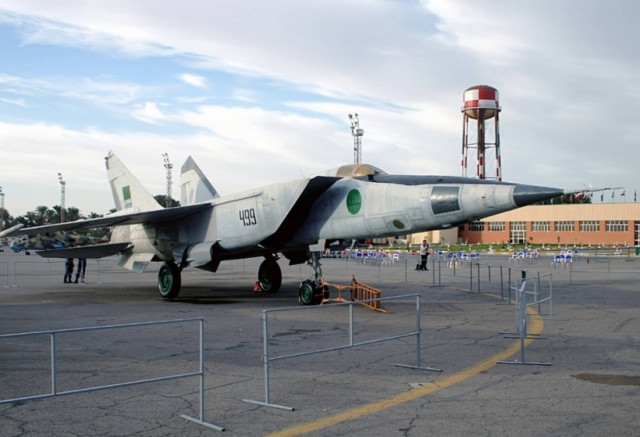 Μαχητικό της Λιβύης άνοιξε πυρ κατά ελληνικού φορτηγού πλοίου