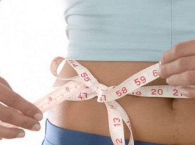 Είσαι σε σχέση; Oι 3 «χρυσοί» κανόνες για να μη βάλεις κιλά