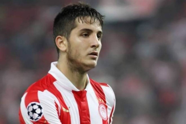 Οι Ρώσοι στρώνουν χρυσάφι για τα πόδια του Μανωλά