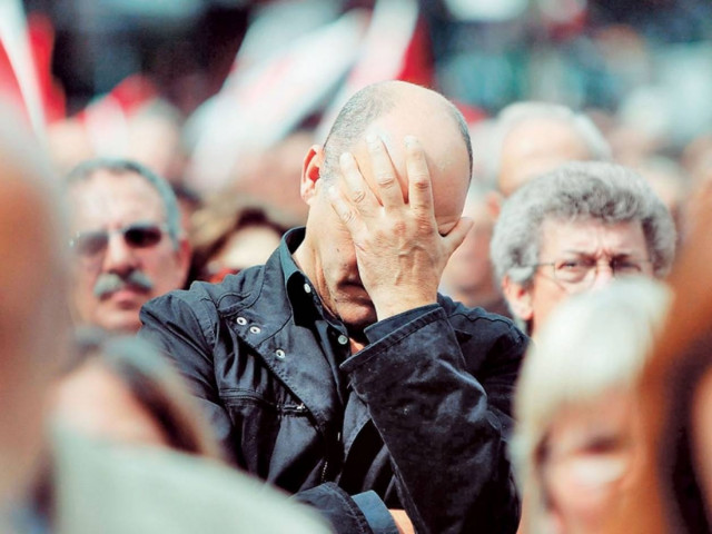 ΕΛΣΤΑΤ: Στο 27,2% η ανεργία τον Μάιο