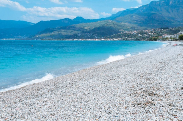 Αλεξανδρούπολη: Τον έδειραν για να φύγει από την παραλία