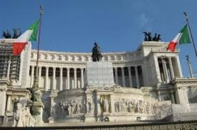 Έκτακτη σύνοδο των ΥΠΕΞ της ΕΕ ζητά η Ρώμη για τους Κούρδους στο Ιράκ