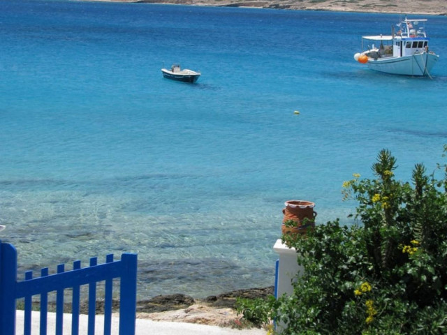 DW: Τα παραθαλάσσια ακίνητα «σπάνε τα ταμεία»