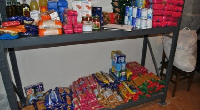 Μειώθηκαν τα άτομα που στηρίζονται από κοινωνικά παντοπωλεία