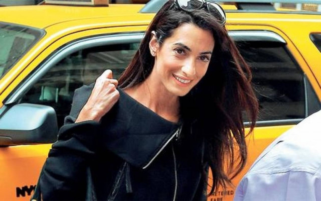 Η αρραβωνιαστικιά του Κλούνεϊ στην επιτροπή για πιθανές ισραηλινές παραβιάσεις στη Γάζα