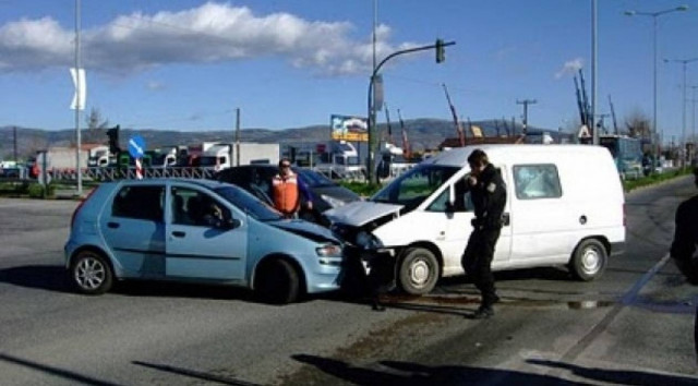 Πάφος: Οκτώ τραυματίες από μετωπική σύγκρουση Ι.Χ