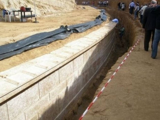 Ολοκληρώθηκε η επίσκεψη Σαμαρά στην Αρχαία Αμφίπολη