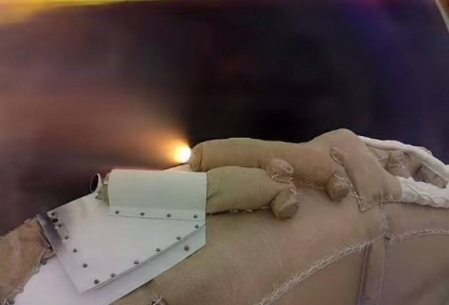 Ο «ιπτάμενος δίσκος» της NASA σε πτήση (vid)