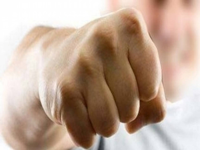 Αγρίνιο: Άγριος ξυλοδαρμός ανήλικης – Συνελήφθη 66χρονος