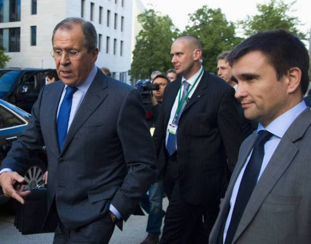 Συναντώνται σε ουδέτερο έδαφος οι ΥΠΕΞ Ρωσίας και Ουκρανίας