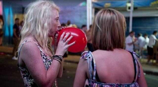 Αγία Νάπα: Συνελήφθη 19χρονη για κατοχή «laughing gas»