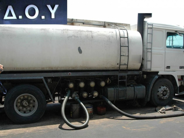 Παίρνουν πίσω τα επιδόματα θέρμανσης και τέκνων