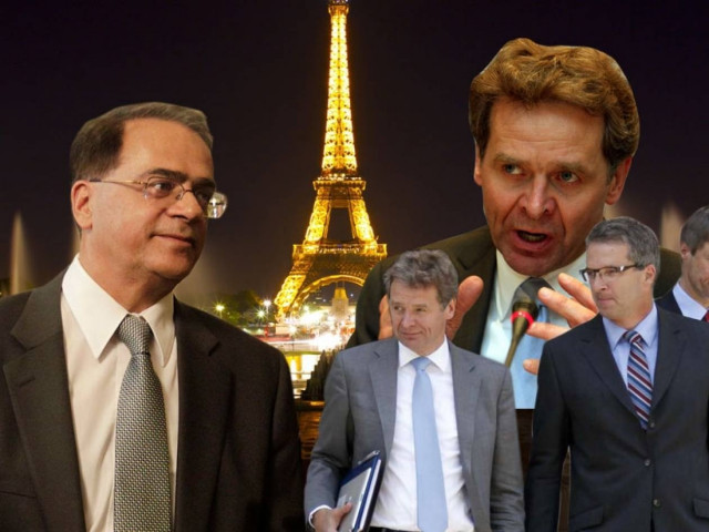 Η κυβέρνηση επαιτώντας και η τρόικα απαιτώντας