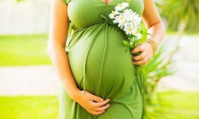 Είσαι η πρώτη που έκανε παιδί στην παρέα; Να τι μπορεί να συμβεί!