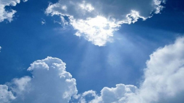 Καιρός: Ανεβαίνει η θερμοκρασία - Έρχεται νέος μίνι καύσωνας