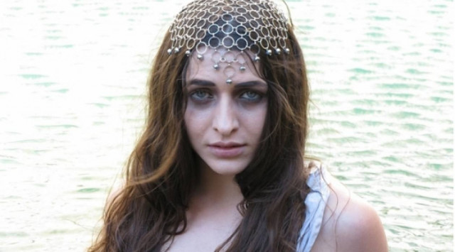 «H Νεράιδα» στη Λίμνη της Βουλιαγμένης έως τις 24 Αυγούστου