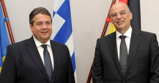 Δένδιας στη DW: «Δεδομένη η γερμανική στήριξη για αποζημιώσεις»