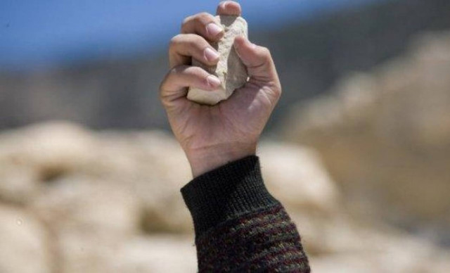 Τζιχαντιστές λιθοβόλησαν μέχρι θανάτου άνδρα για μοιχεία