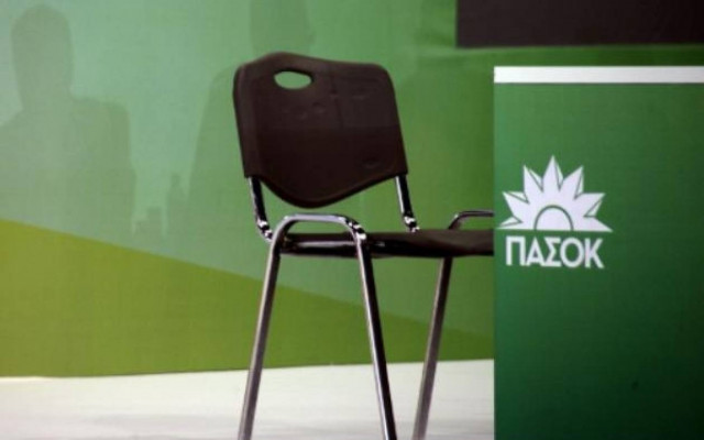 Διασφάλιση των δανειοληπτών ζήτησε το ΠΑΣΟΚ από τον διοικητή της ΤτΕ