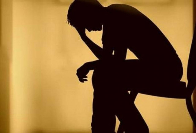 Ηλικιωμένος απειλεί να βάλει τέλος στην ζωή του στην Κρήτη