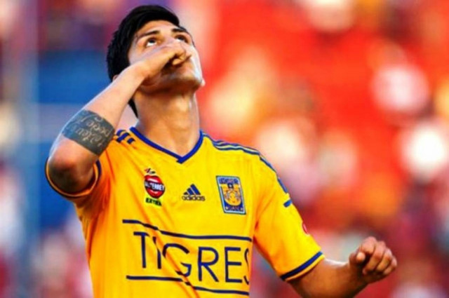 Ολυμπιακός: «Μέχρι τη FIFA ο Πουλίδο»