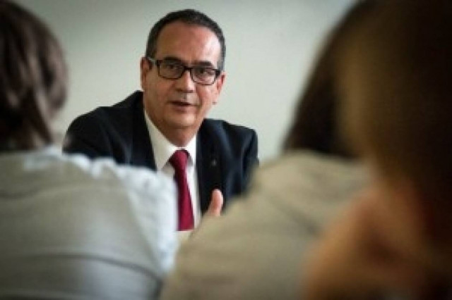 Βερολίνο: «Ουδέν σχόλιο» για την παραίτηση της γαλλικής κυβέρνησης