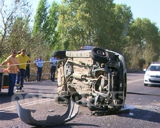 Γαστούνη: Τροχαίο ατύχημα με δύο τραυματίες