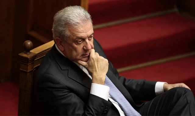 Πτώση Α 7 Corsair: Το τηλεφώνημα του Δ. Αβραμόπουλου στον πιλότο