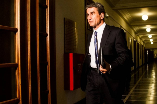 Λοβέρδος: Καμία απόλυση διοικητικών υπαλλήλων στα πανεπιστήμια