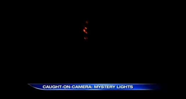 Βίντεο: Αστυνομικοί έγιναν αυτόπτες μάρτυρες εμφάνισης UFO;