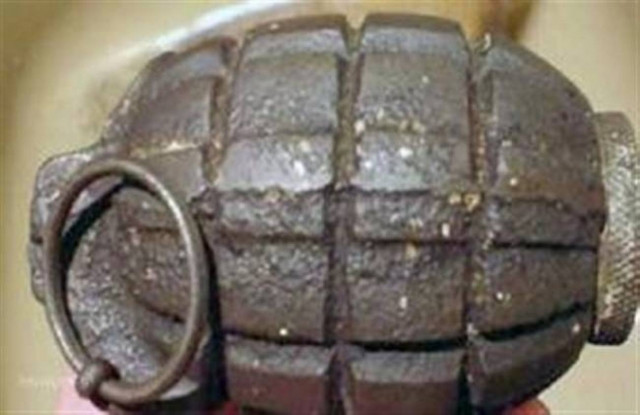 Βρέθηκε χειροβομβίδα σε παραλία της Χαλκιδικής