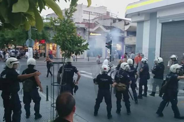 Λάρισα: Ένταση και επεισόδια στο Δημοτικό Ωδείο Λάρισας (vid)