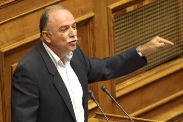 Παπαδημούλης σε Γιούνκερ: Πού θα βρείτε 300 δισ. για Ανάπτυξη;