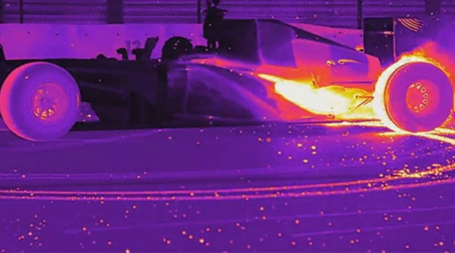 Formula 1 με θερμική κάμερα (video)