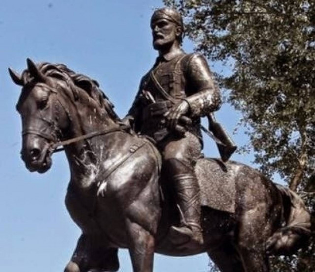 Τίμησαν τον Βούλγαρο Τοντόρ Αλεξαντρόφ ως «μεγάλο Μακεδόνα»...