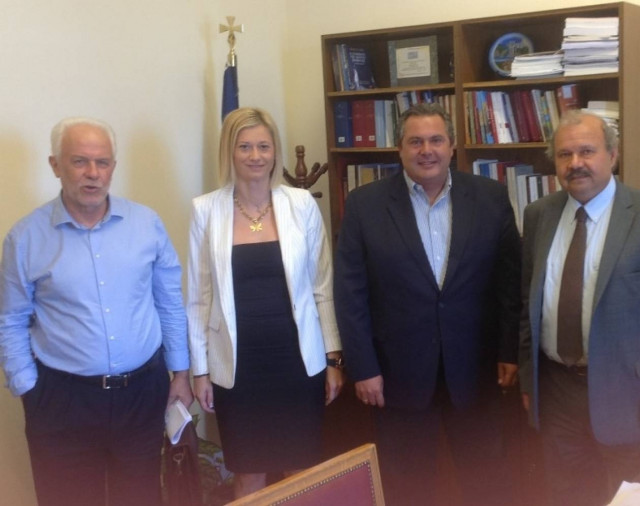 Καμμένος-Μακρή: Συναντήσεις με πρατηριούχους και μηχανικούς της πρώην ΟΑ