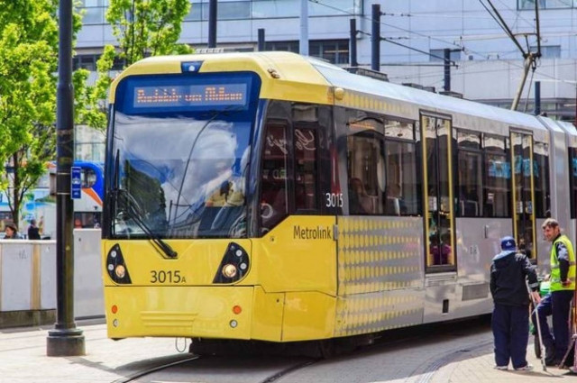 Μέθυσε και έγινε ρεζίλι στο Facebook - Δείτε που πάρκαρε (pics)