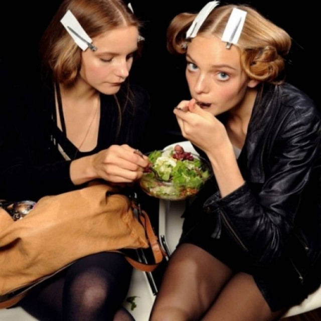 Δίαιτα τέλος! Προγραμμάτισε τον εγκέφαλό σου να τρώει υγιεινά!