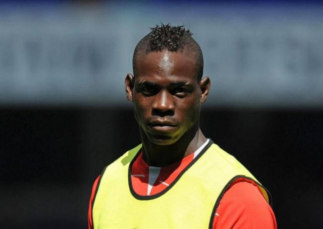 Ο προκλητικός Mario Balotelli (pics)