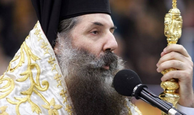 «Βολές» του Μητροπολίτη Πειραιώς Σεραφείμ κατά της Δούρου