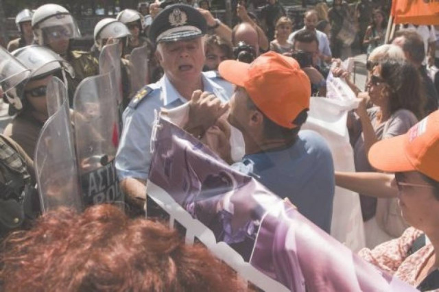 ΔΕΘ: Μικροεπεισόδια με εκπαιδευτικούς στη Θεσσαλονίκη (pics)