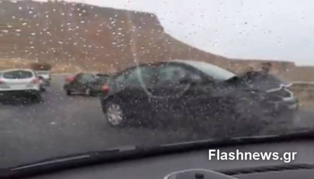 Κρήτη: Μια καραμπόλα και 3 τροχαία εξαιτίας της βροχόπτωσης (vid)