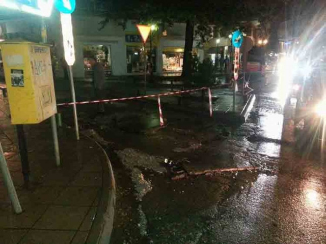 Κοζάνη: Σοβαρά προβλήματα από την καταρρακτώδη βροχή (vid)